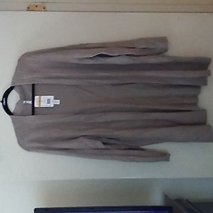 Plus size Leo & Nicole taupe cardigan 3X